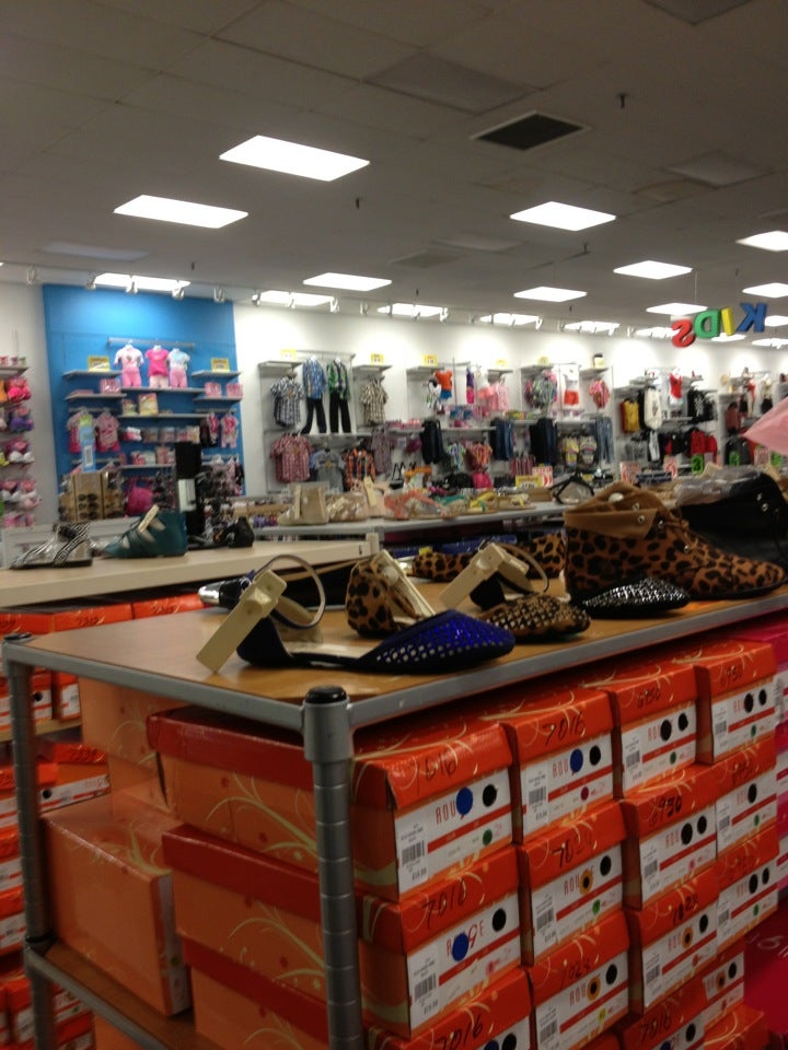 Rainbow Shops 1245 Dixwell Ave, Hamden