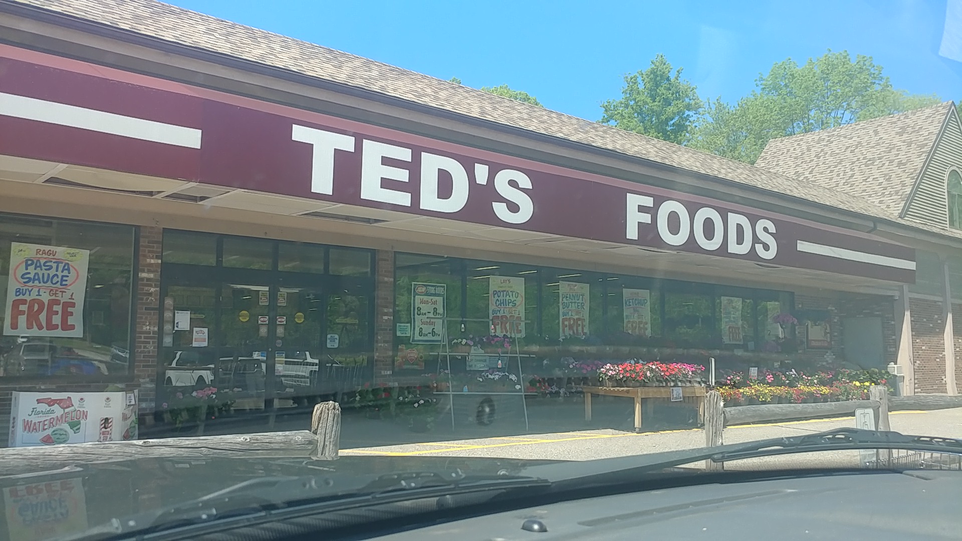 Ted’s IGA Supermarket