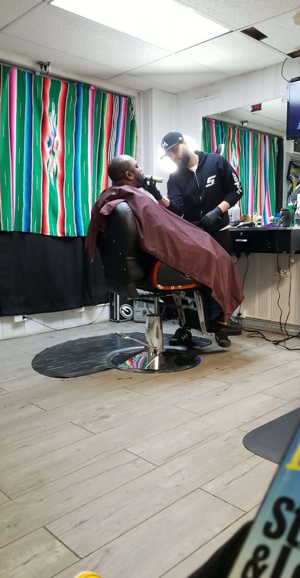 Semmys barber shop