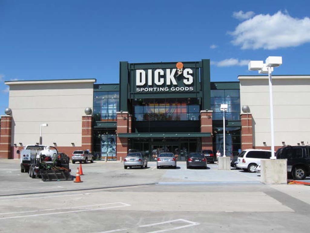 DICK'S Sporting Goods