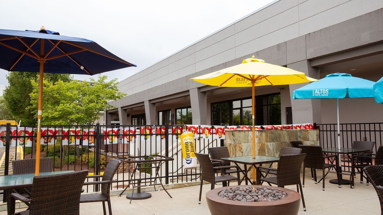 Milford, CT Restaurants Open for Takeout, Curbside Service and/or