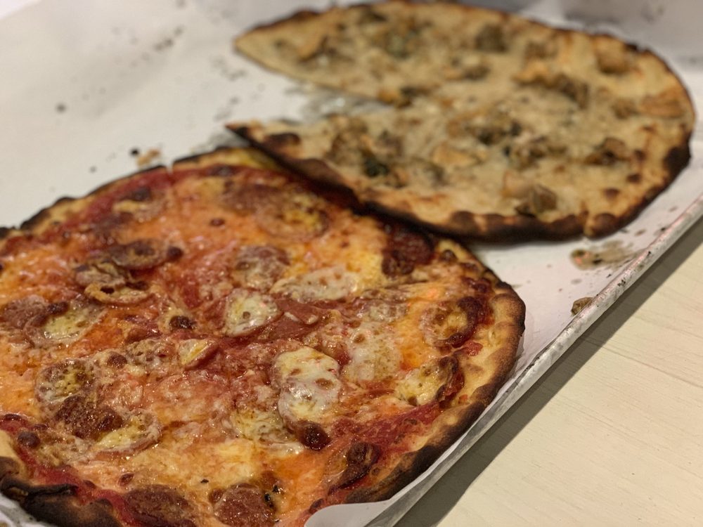 Frank Pepe Pizzeria Napoletana 157 Wooster St, New Haven