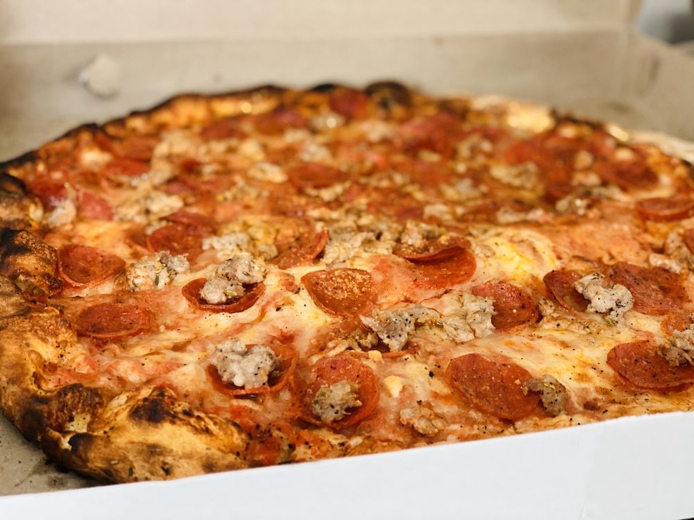 Modern Apizza 874 State St, New Haven