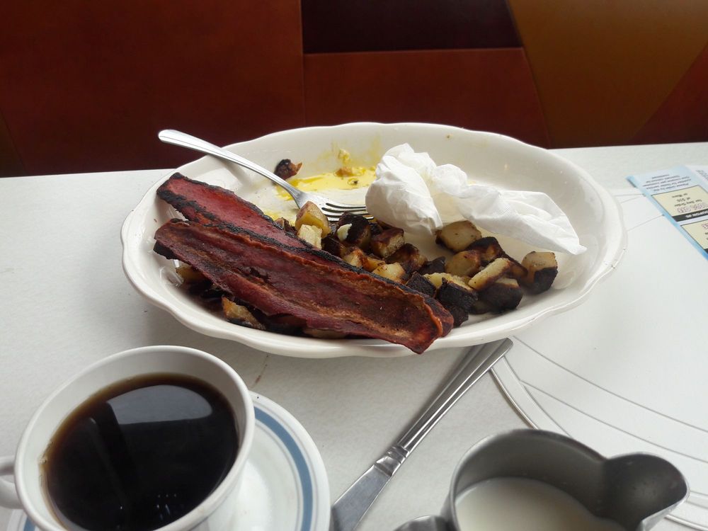 Star Diner & 5 Star Pizza 585 Lombard St #2914, New Haven