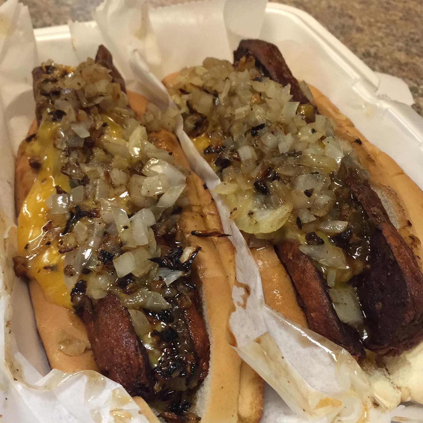 Jordans Hot Dogs 970 State St, New Haven