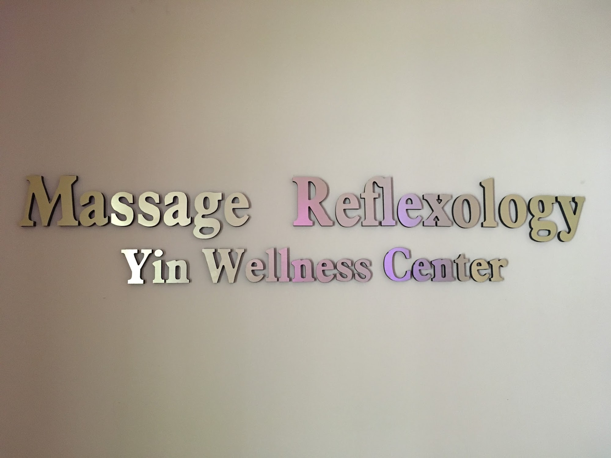 Yin wellness massage