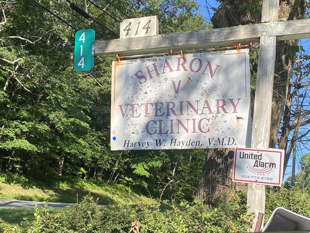 Sharon Veterinary Clinic 414 Cornwall Bridge Rd, Sharon Connecticut 06069