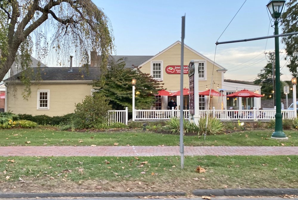 Simsbury, CT Restaurants Open for Takeout, Curbside Service and/or