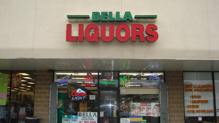 Bella Liquors