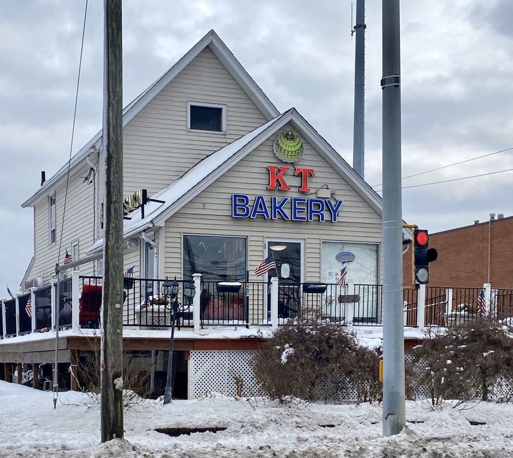 West Hartford, CT Restaurants Open for Takeout, Curbside Service and/or