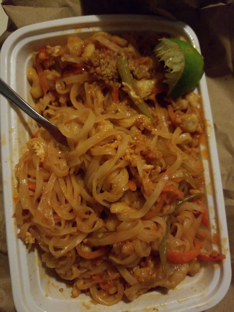 Golden Island Chinese Restaurant 549 Campbell Ave #4402, West Haven