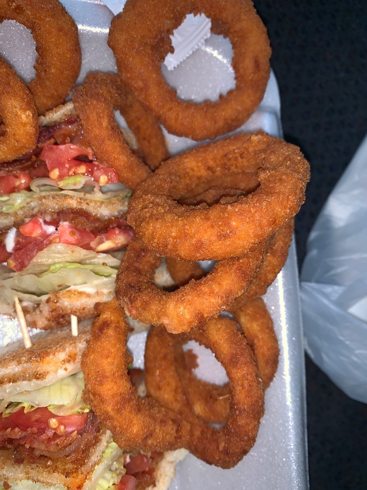 Family Restaurant 142 Campbell Ave, West Haven