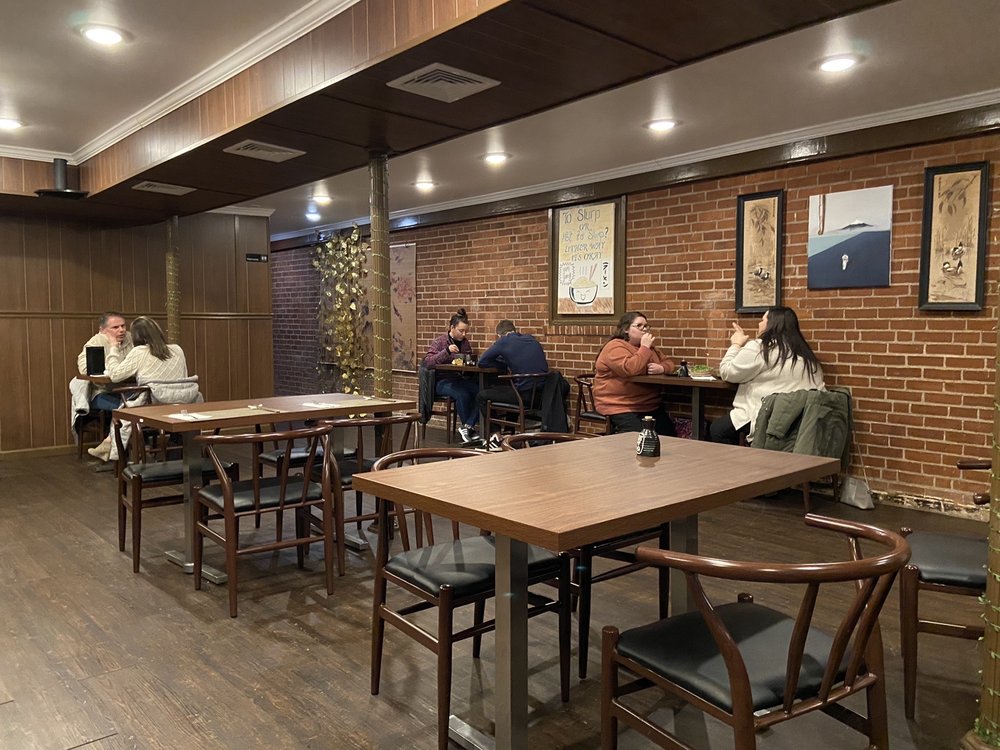 iishin ramen bar 291 Captain Thomas Blvd, West Haven