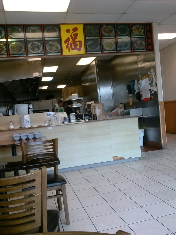 Windsor Locks, CT Restaurants Open for Takeout, Curbside Service and/or