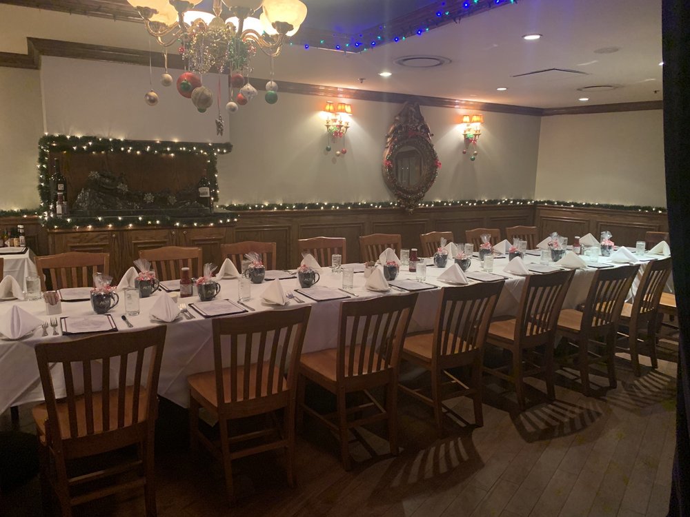 Bobby Van’s Steakhouse 809 15th St NW, Washington
