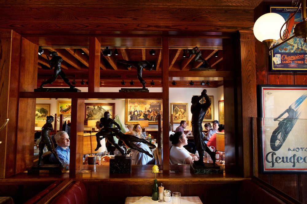 Clyde's of Georgetown 3236 M St NW, Washington