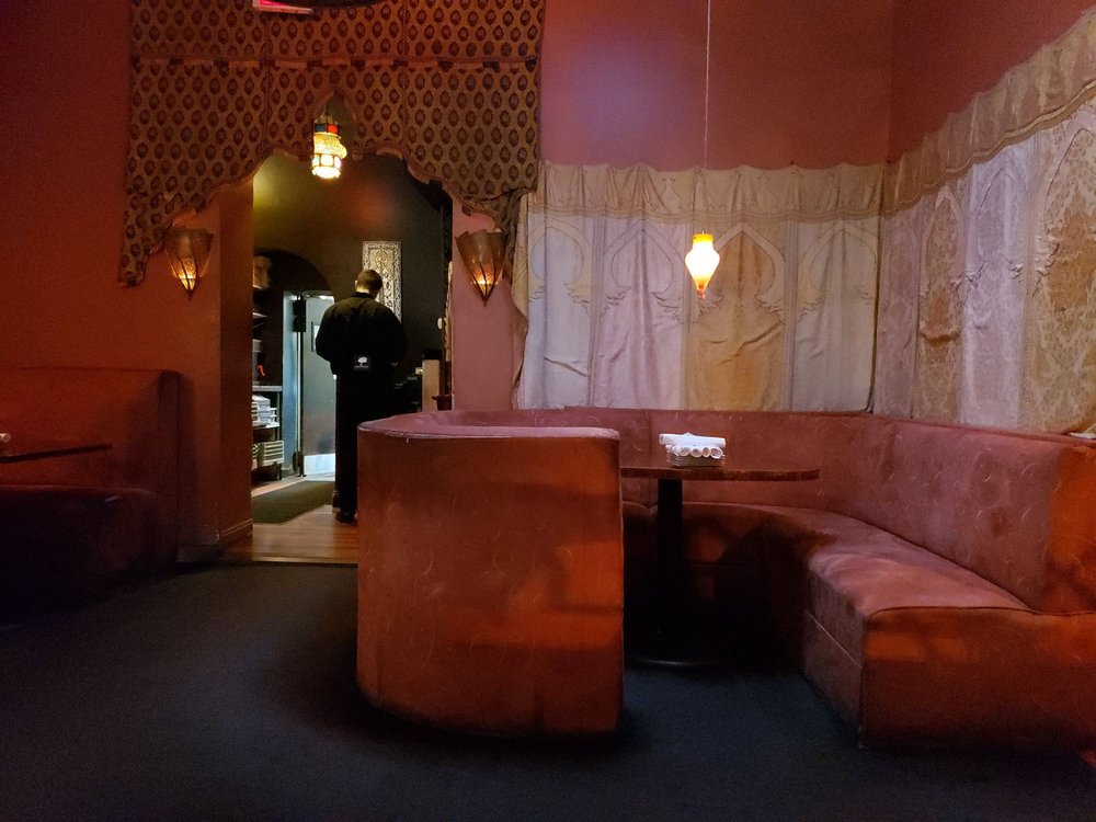 Mama Ayesha's Restaurant 1967 Calvert St NW, Washington