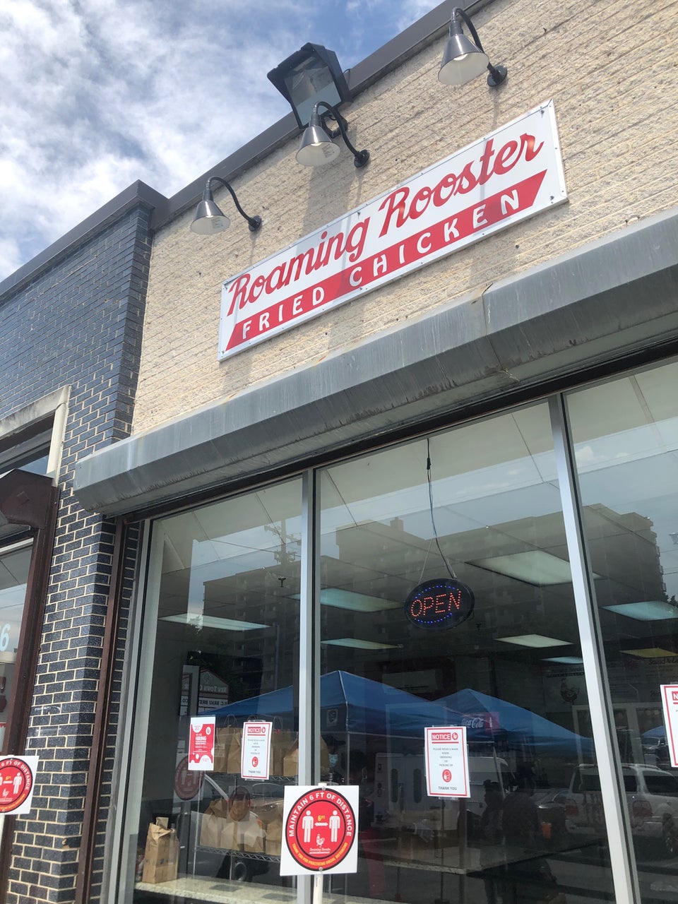 Roaming Rooster 3176 Bladensburg Rd NE, Washington
