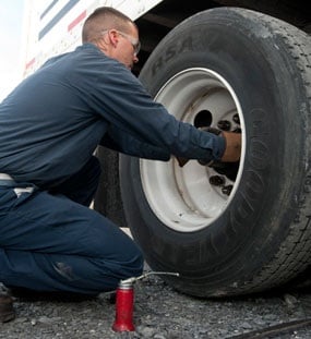 Service Tire Truck Center - Commercial Truck Tires at Milford