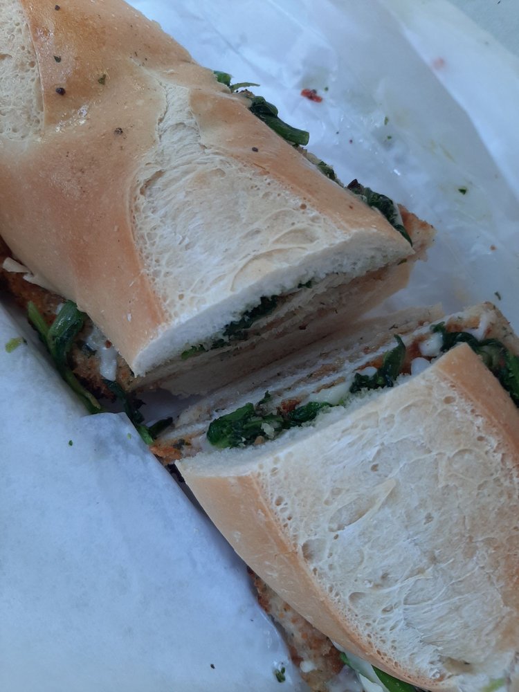 Ioannoni's specialty sandwiches 624 E Basin Rd, New Castle