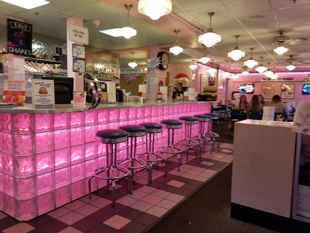 Cheeburger Cheeburger 137 E Main St, Newark