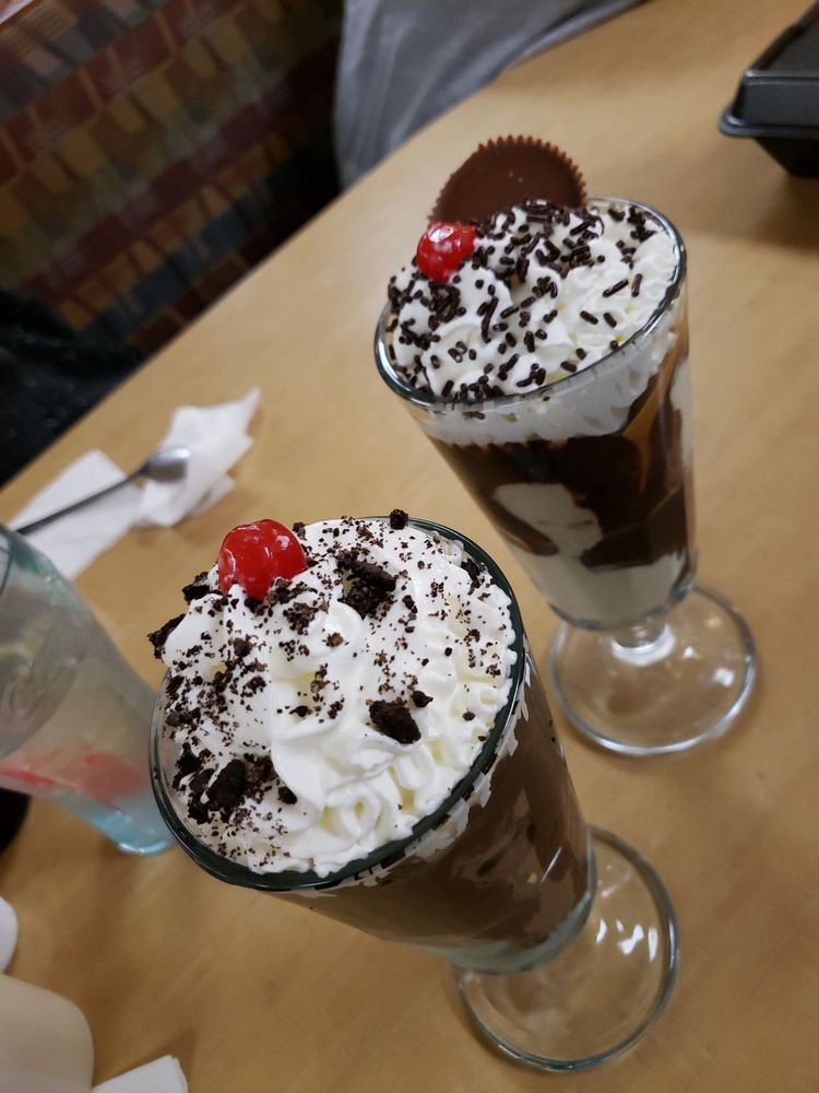 Friendly's 19022 Coastal Hwy, Rehoboth Beach