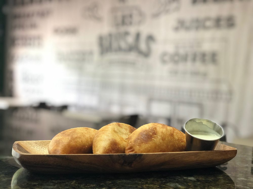 Las Brisas Coffee & Bakery 18190 W Dixie Hwy, Aventura