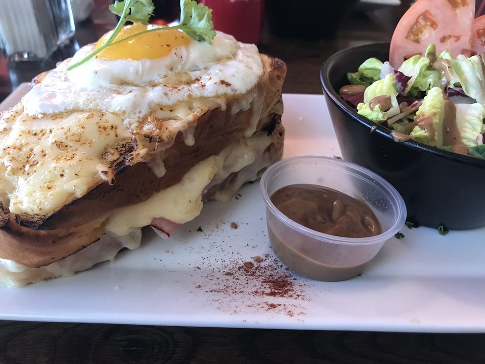 Le Rendez-vous Bakery & Cuisine 17851 Biscayne Blvd, Aventura