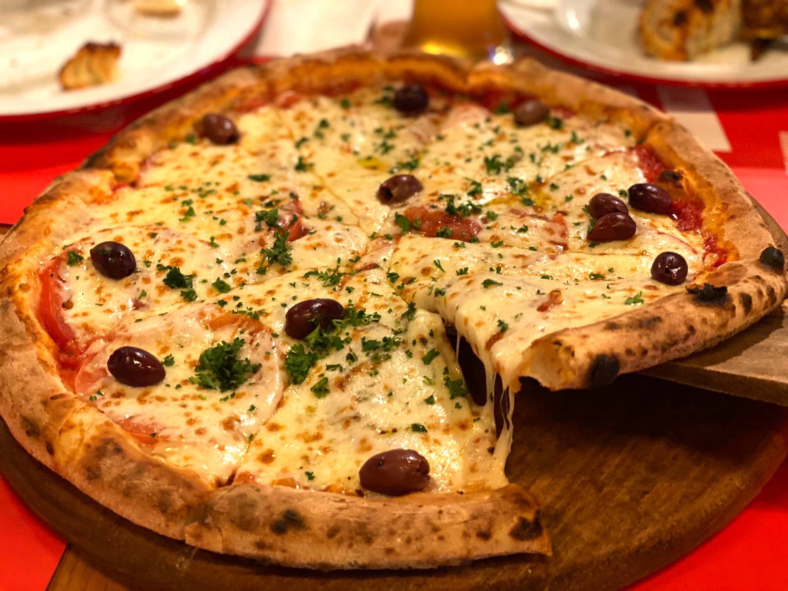 Itálica Pizza Bar 18841 Biscayne Blvd Suite 130, Aventura