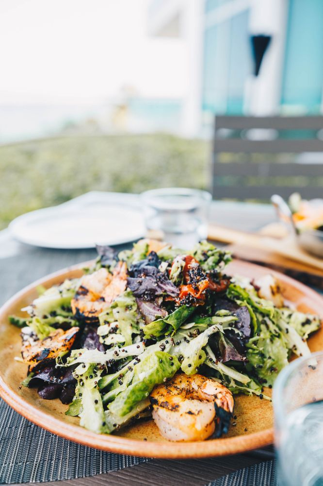 Artisan Beach House Restaurant & Sunset Lounge 10295 Collins Ave, Bal Harbour