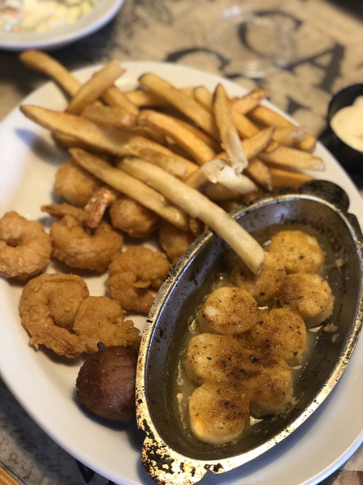 Catfish Country Restaurant 2400 EF Griffin Rd, Bartow