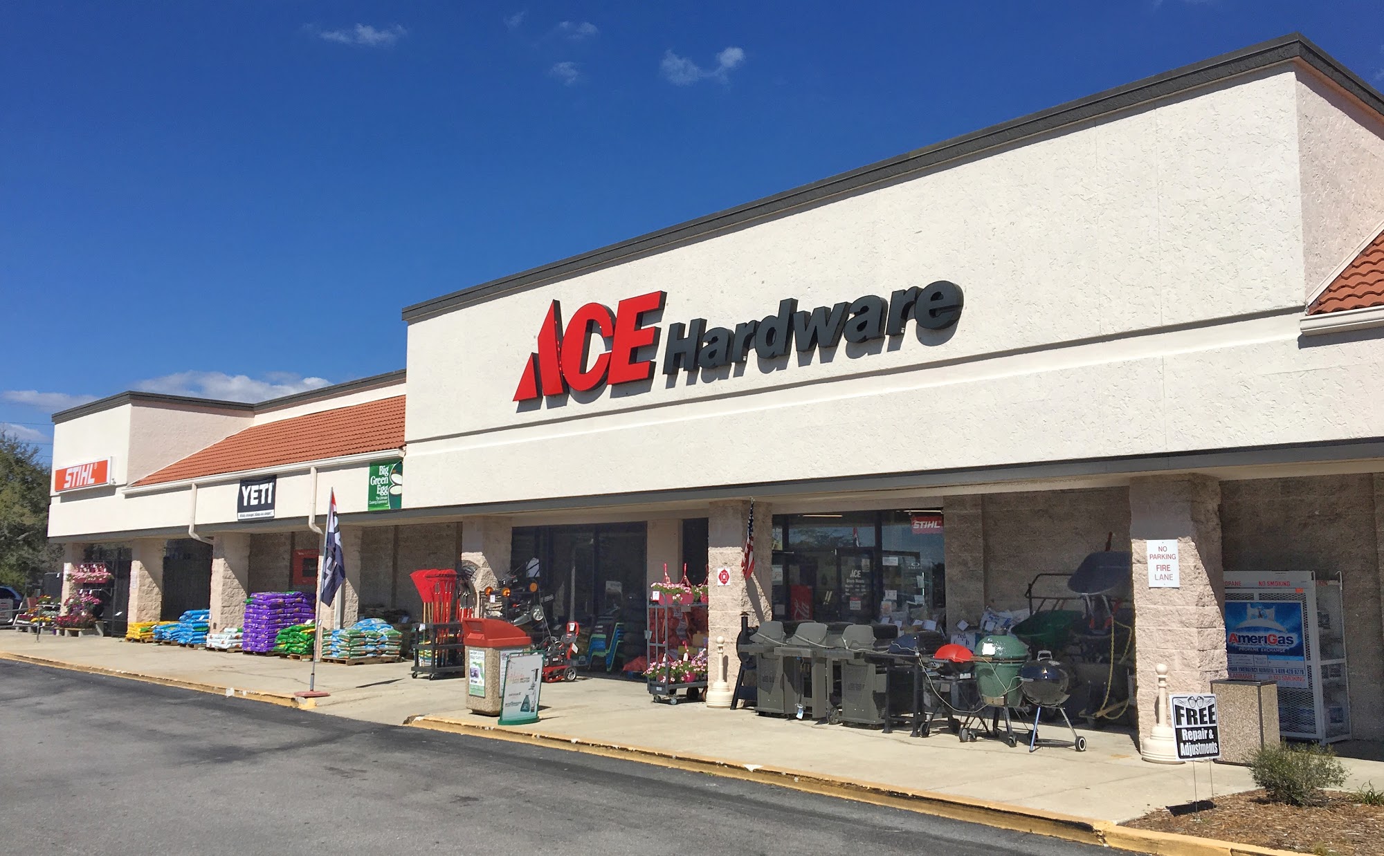 Carter's Ace Hardware of Beverly Hills