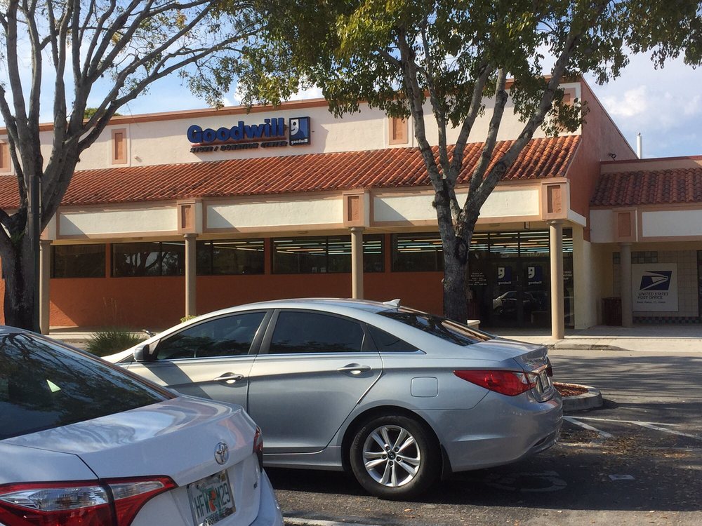 GOODWILL DROP OFF LOCATION 97509806 Clint Moore Rd, Boca Raton FL