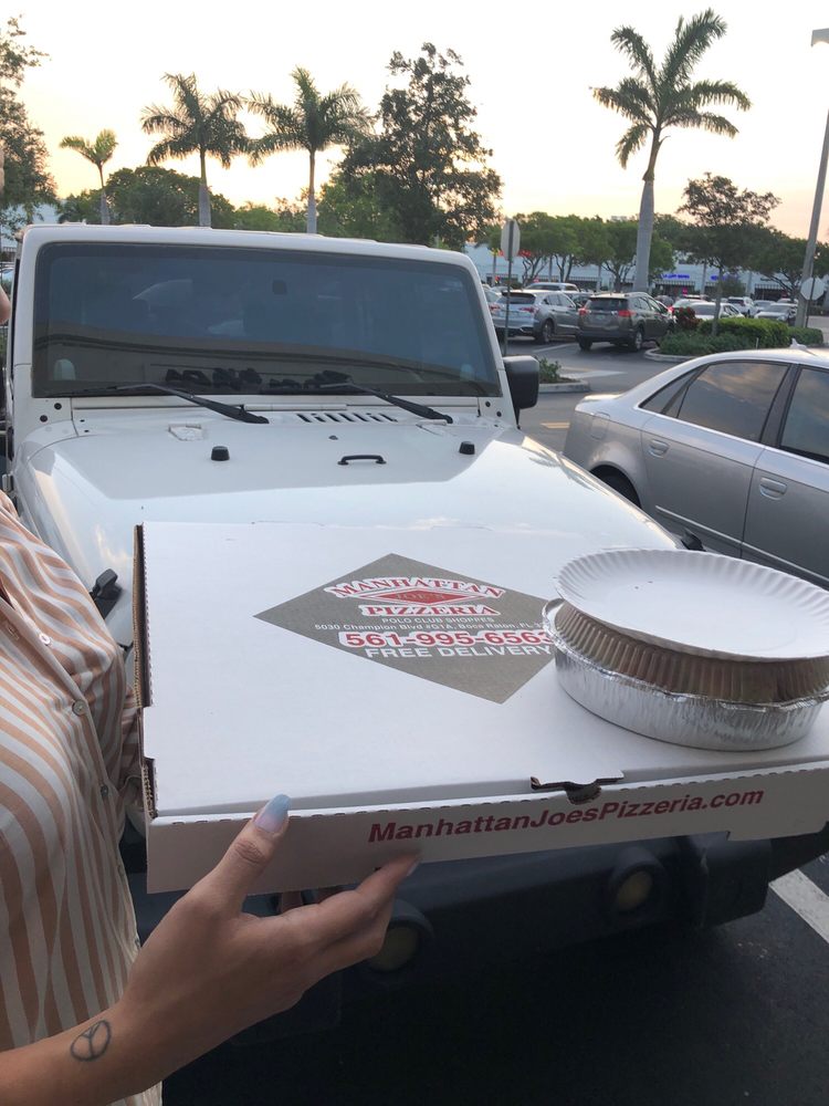 Manhattan Joe's Pizzeria 5030 Champion Blvd, Boca Raton