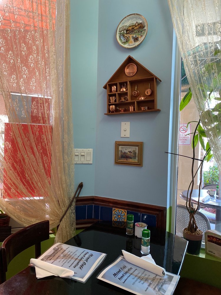 Monet Cafe 7050 W Palmetto Park Rd #31, Boca Raton