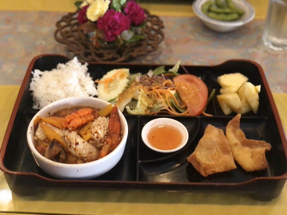 Chow Thai Cuisine 23034 Sandalfoot Plaza Dr, Boca Raton