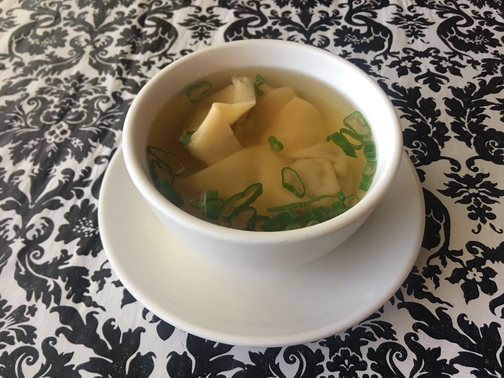 New Hong Kong Chinese Restaurant 2817, 5518 Cortez Rd W, Bradenton
