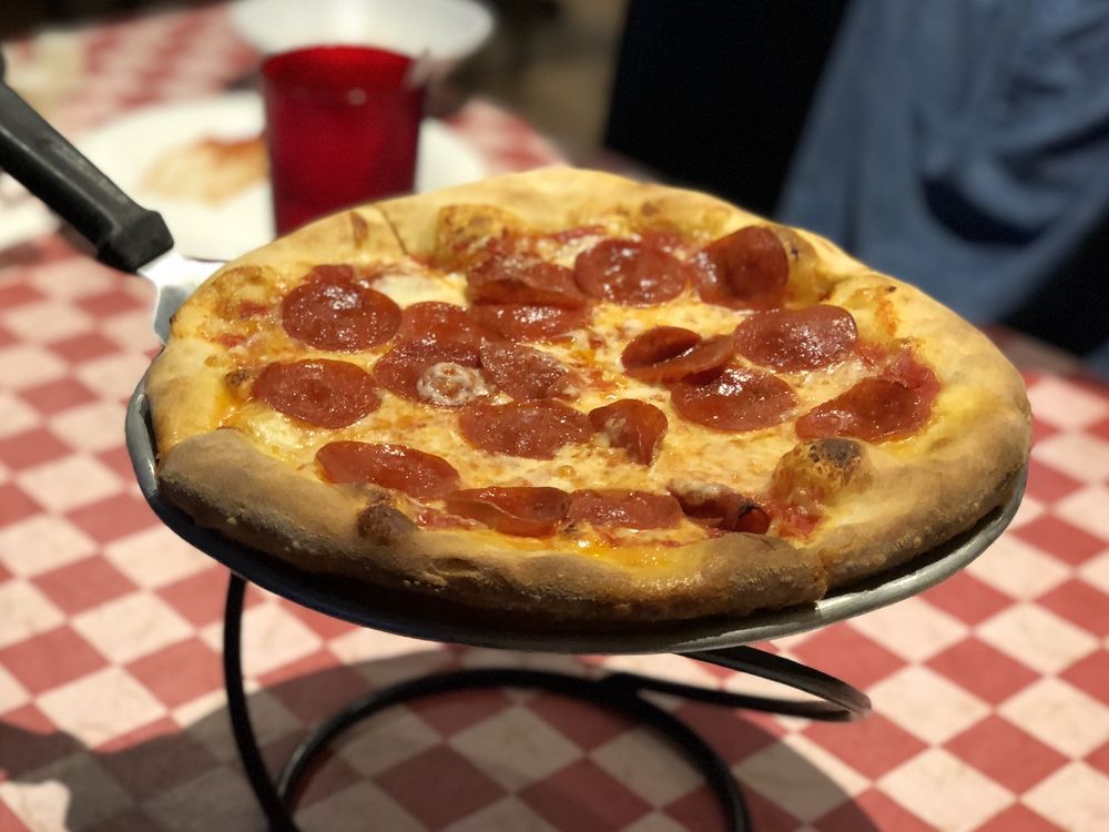 Gianni's NY Pizza 4925 FL-64, Bradenton
