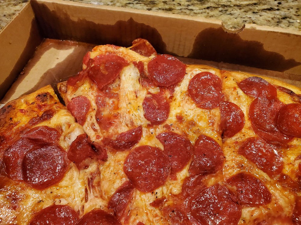 D. Americo's Pizzeria 812 62nd St Cir E #102, Bradenton