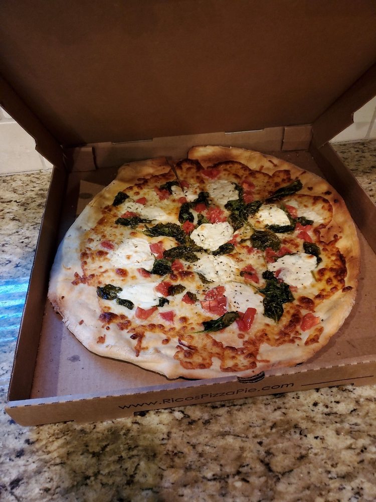 Rico's Pizzeria & Pasta House 5218 east, state rd 64, Bradenton