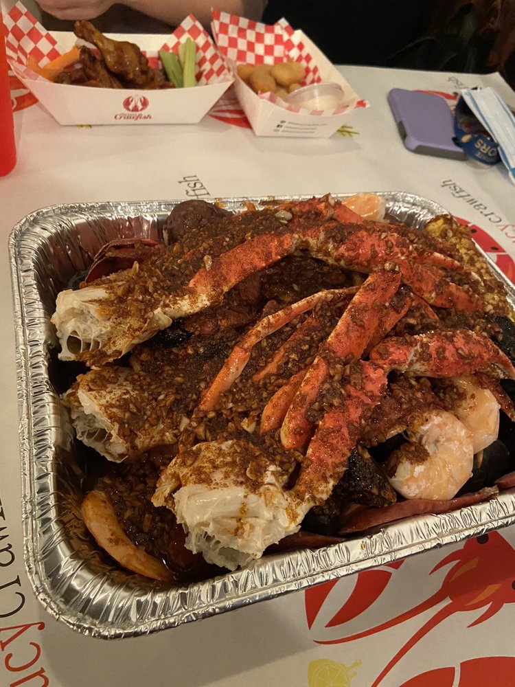The Saucy Crawfish 3142 53rd Ave E, Bradenton