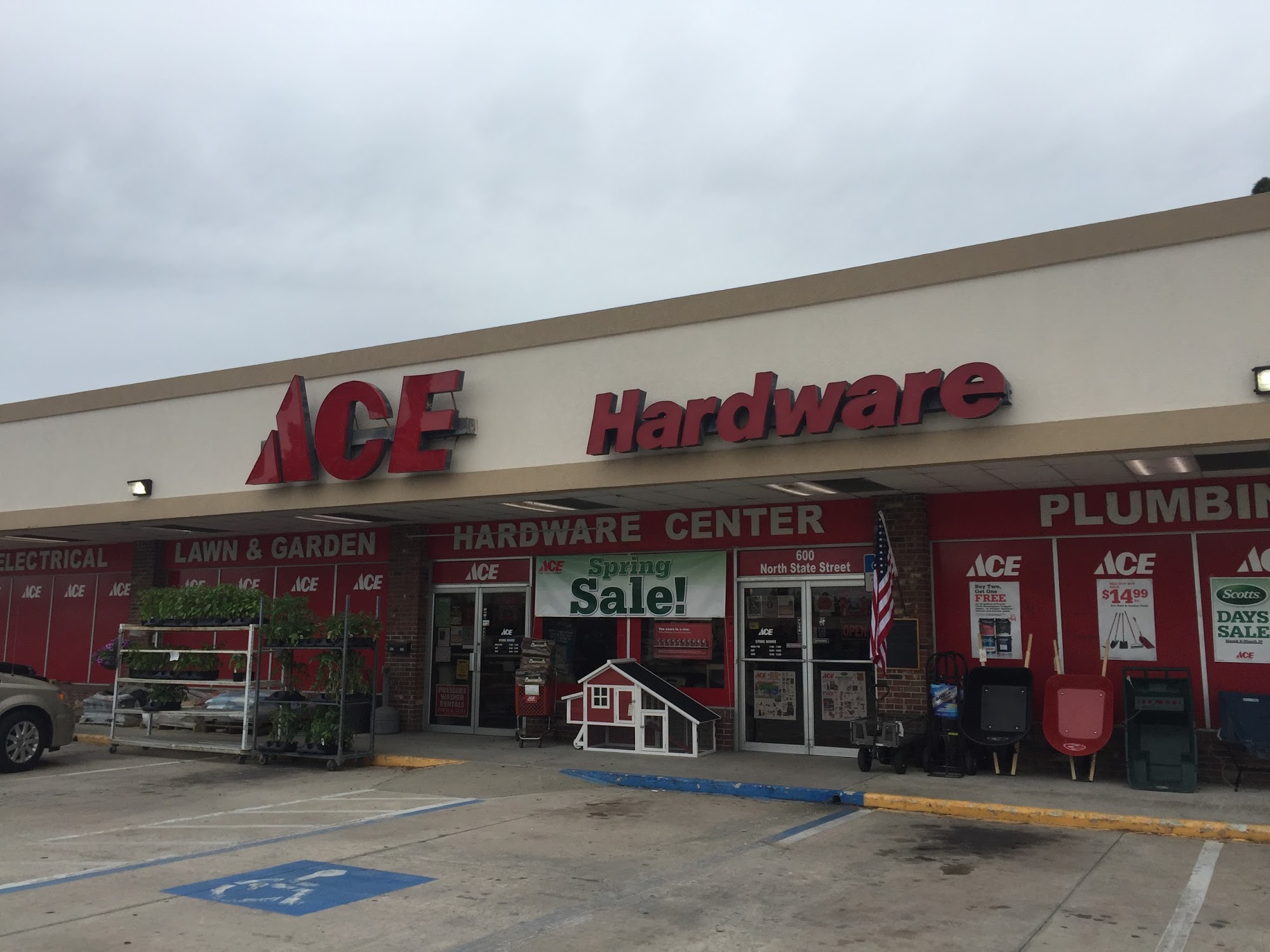 DG Ace Hardware