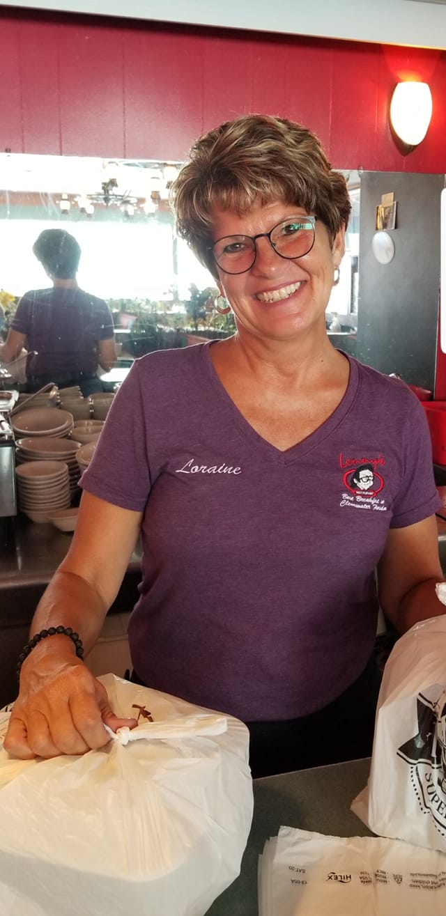 Lenny’s Restaurant 21220 US Hwy 19 N, Clearwater