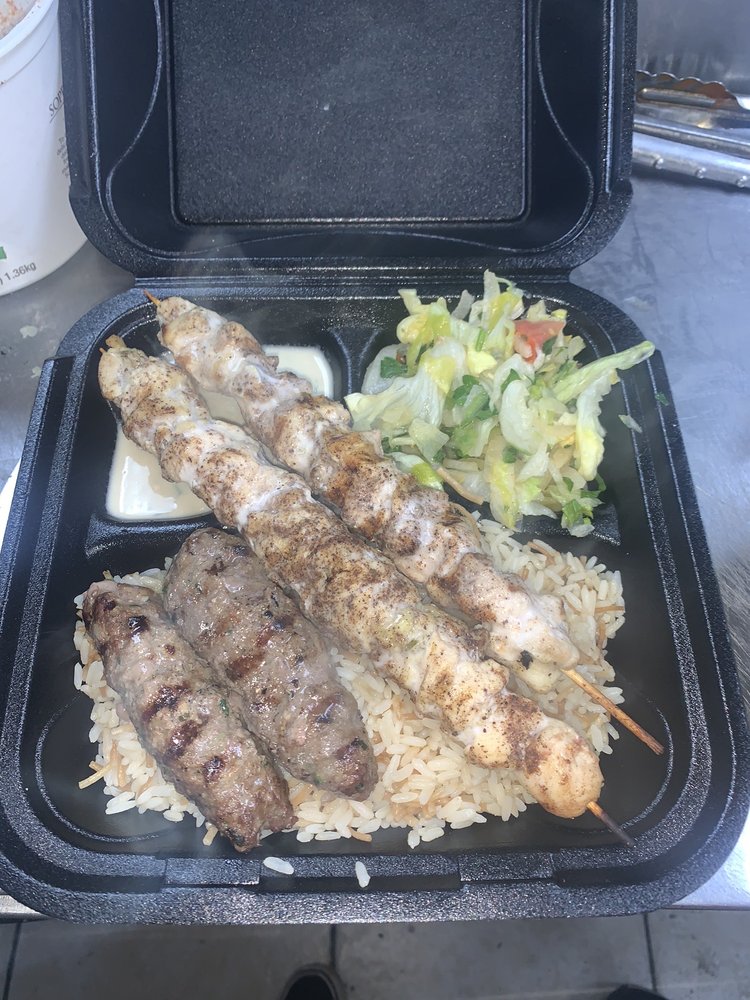 Zeins Pizza, Subs, Mediterranean, and Wings 2091 N Highland Ave, Clearwater