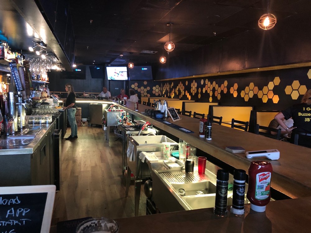 3B'S Burgers, Bourbon, & Beer 1500 McMullen Booth Rd A13, Clearwater