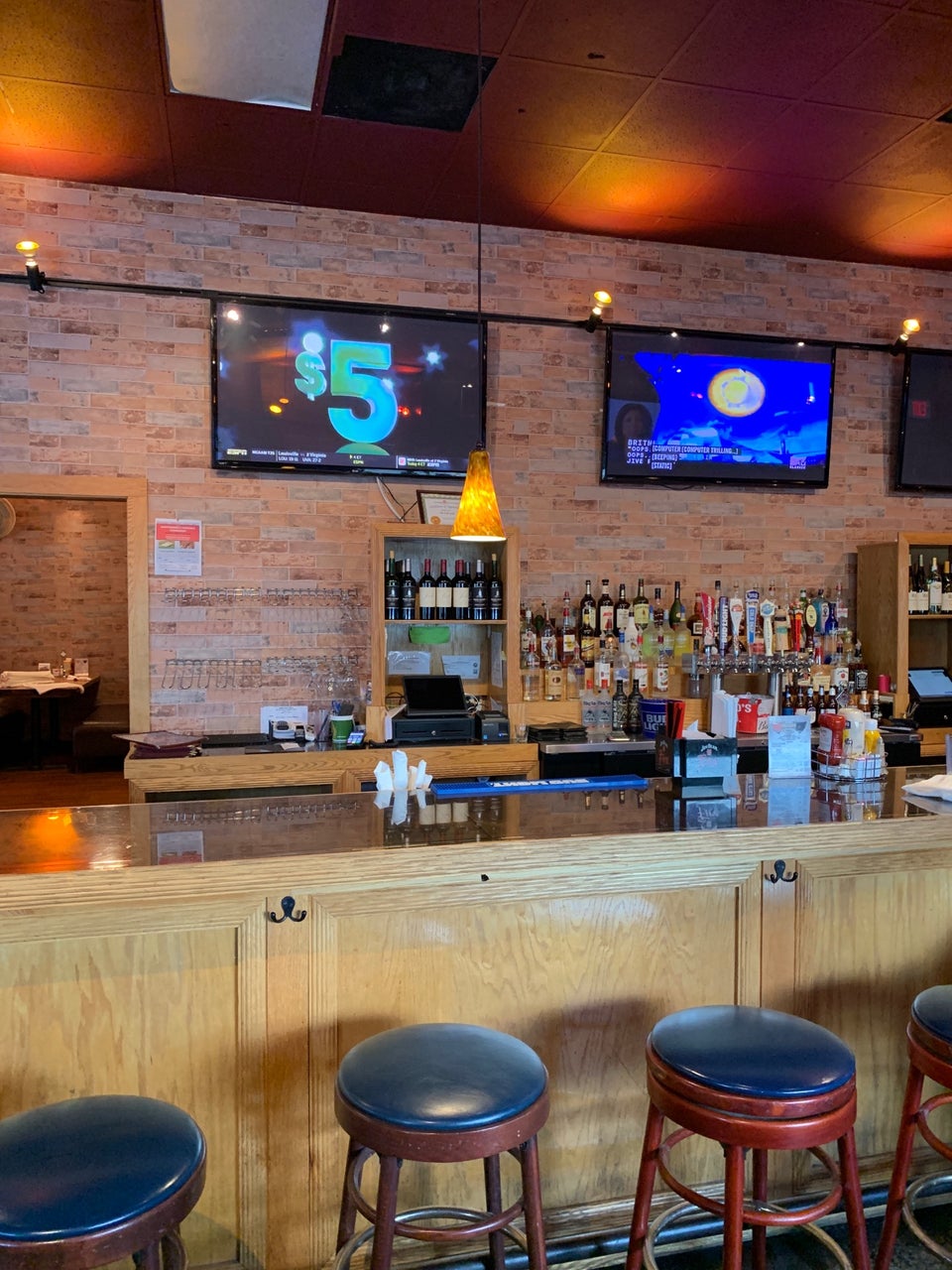 The Fish Grill 75 N Federal Hwy, Dania Beach