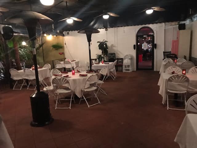 Paolo's 3's Company 242 E Dania Beach Blvd, Dania Beach