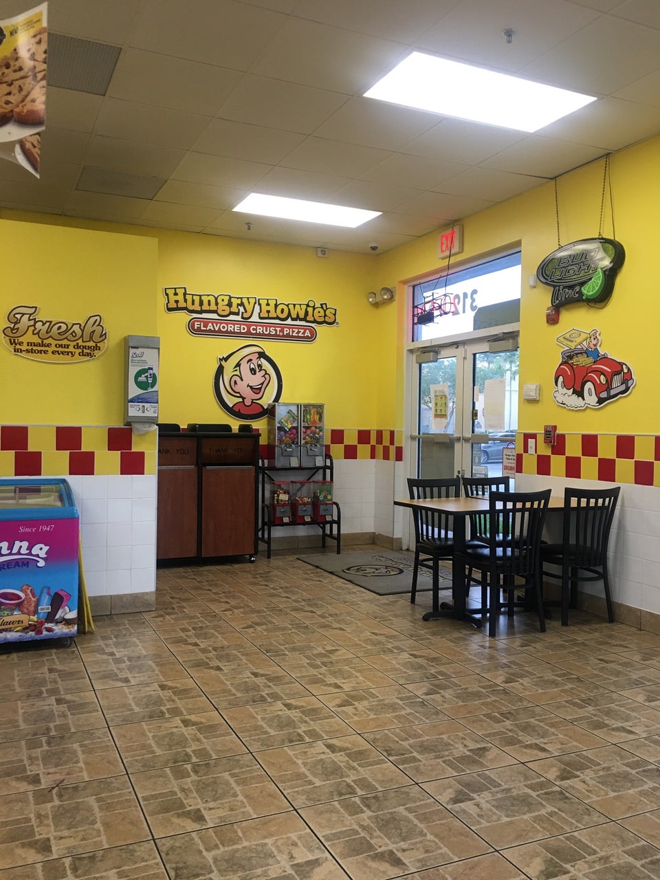 Hungry Howie's Pizza 6555 Nova Dr #312, Davie