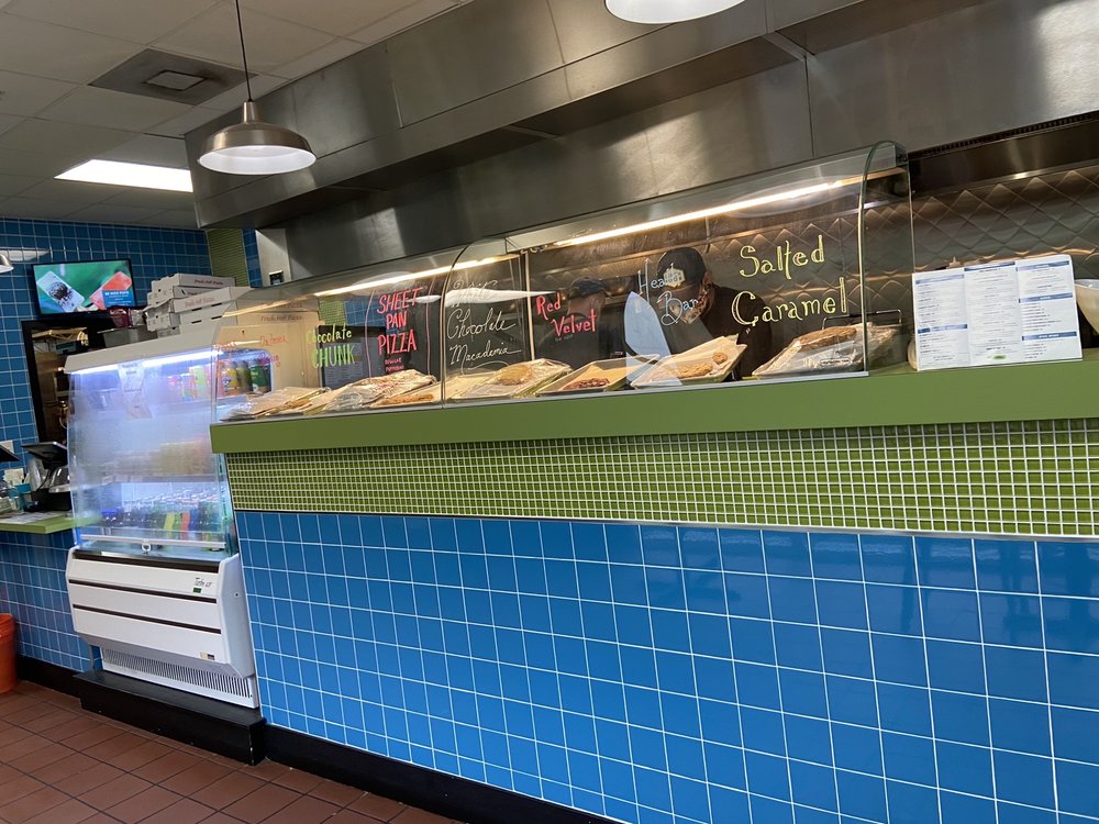 Lunchroom - Cordova 1824 Cordova Rd, Fort Lauderdale