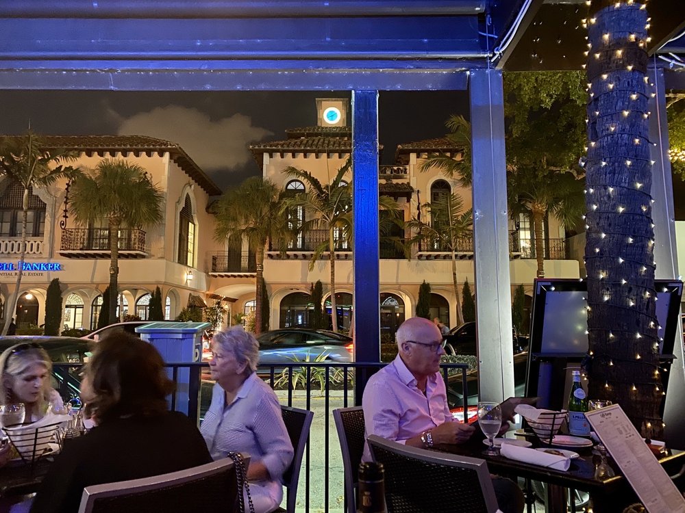 Caffe Europa 910 E Las Olas Blvd, Fort Lauderdale